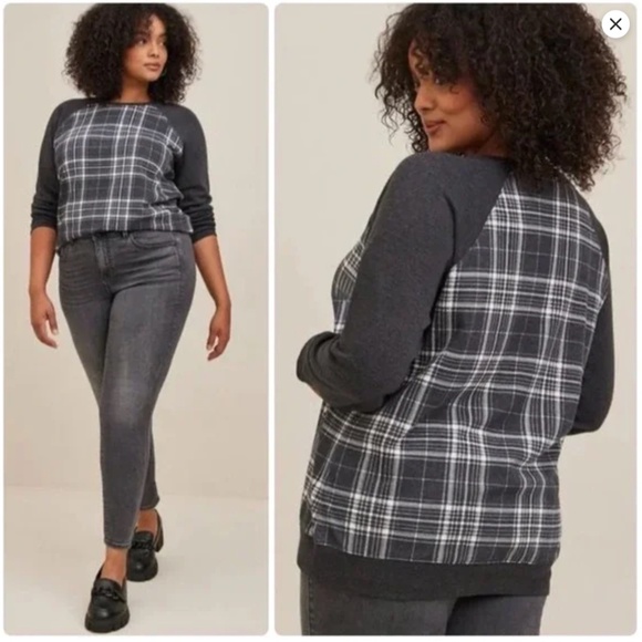 torrid Sweaters - Torrid Classic Fit Cozy Fleece Crew Neck Raglan Sweatshirt Plaid Plus Size 2